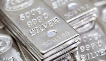 Серебро подорожало до максимума с 2014 года