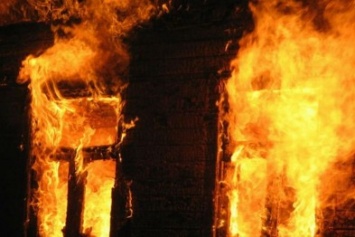 В элитном пригороде Одессы горел жилой дом