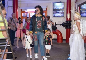 Филипп Киркоров с детьми сходил на представление в московский цирк