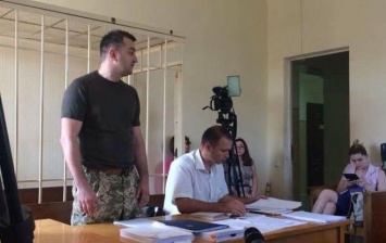 Суд отстранил от должности военного прокурора Кулика, который вел дело Курченко