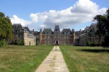 Франция: Музей Луи де Фюнеса стоит на грани закрытия