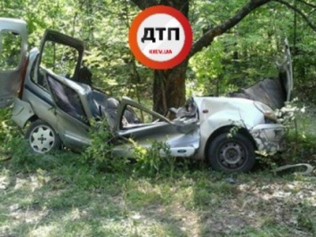 В результате ДТП в Хмельницкой области погибли 3 парней