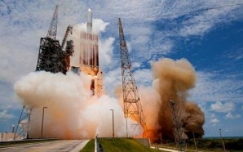 Украина проведет с США совместный запуск космической ракеты - посол Чалый