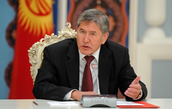 Президент Киргизии Алмазбек Атамбаев выпустил свой первый клип