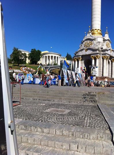 По факту сноса палаток на Майдане милиция проводит проверку, - МВД