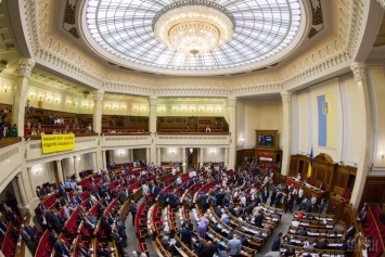 Сегодня Рада будет голосовать за лишение депутатской неприкосновенности Онищенко
