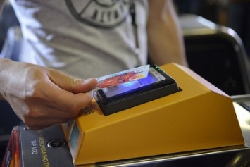 В киевском метро временно отключили PayPass