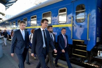 УЗ запустила новый скоростной поезд "Киев-Херсон"