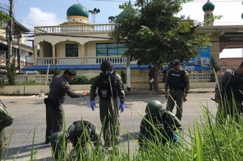 Один человек погиб, пятеро ранены в результате серии атак исламистских сепаратистов в Таиланде