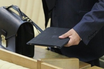 В Крыму двух депутатов лишили мандатов за сокрытие доходов