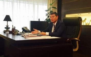 Рада лишила неприкосновенности нардепа Онищенко