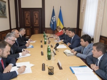 Главы правительств ГУАМ обсудят осенью в Киеве введение Зоны свободной торговли