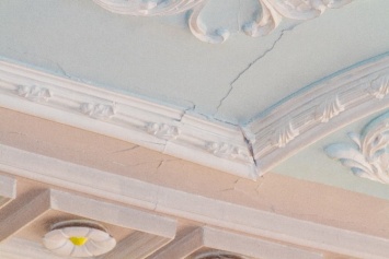 Власти нашли деньги на ремонт Вилковского дома культуры
