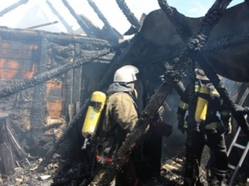 В Киеве горел частный дом