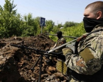 Война на Донбассе: боевики обстреливают Широкино из артсистем