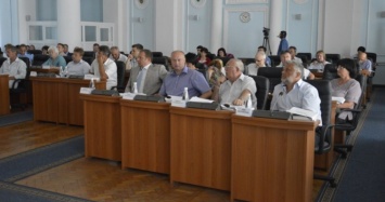 «Депутаты» Заксобрания Севастополя просят обеспечить жильем украинских отставников