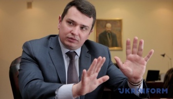 Сытник прокомментировал обыски у адвокатов Онищенко