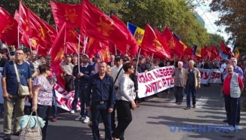 Протесты в Кишиневе: мэрия попытается избавиться от палаток через суд