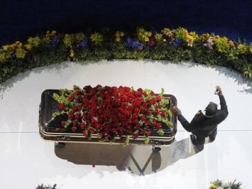 Семь лет назад в США похоронили Майкла Джексона