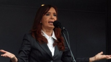 Суд арестовал имущество экс-президента Аргентины