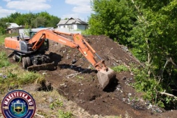 В Макеевке начались масштабные работы по очистке коллектора в Кировском районе