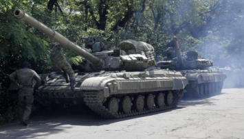 Российские танки везут на Донбасс через КПП "Успенка" - Тымчук