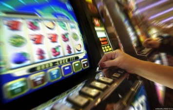 Активисты "накрывают" подпольное казино
