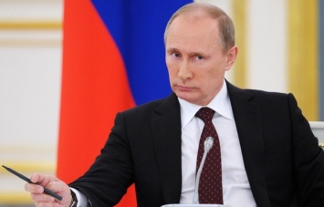 Путин подписал одиозные "антитеррористические законы"