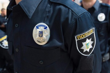 В Киеве полицейский избил инвалида дубинкой