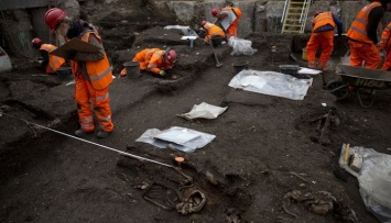 Археологи нашли древние захоронения на Ямале с мумиями XIII века