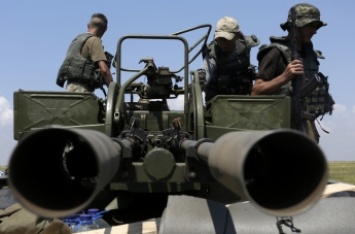 В Донецкой обл. боевики применили БМП, зенитные установки и крупнокалиберные пулеметы, - пресс-центр (видео)