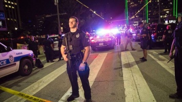В Далласе четверо полицейских были убиты в ходе протестов