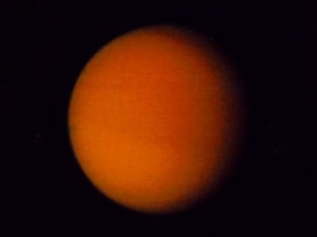 Домом для инопланетной жизни может быть загадочная оранжевая луна