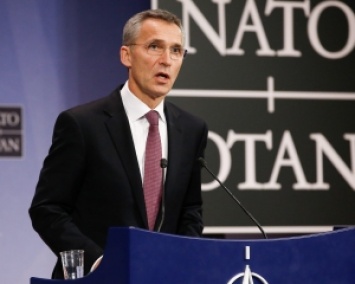 Столтенберг открыл саммит НАТО "четким сигналом" России