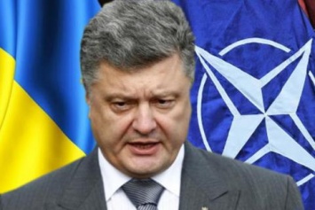 Порошенко призвал углублять сотрудничество Украины и НАТО