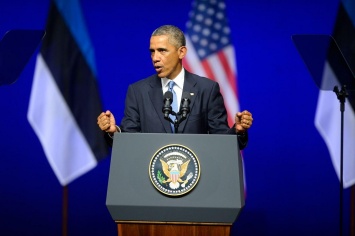Обама призвал сохранить санкции против России