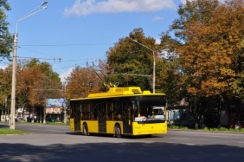 Полтавский городской совет просит полтавчан помочь улучшить транспорт в городе