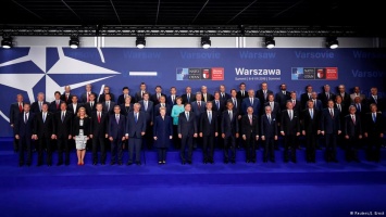 Лидеры НАТО одобрили размещение войск в Польше и странах Балтии