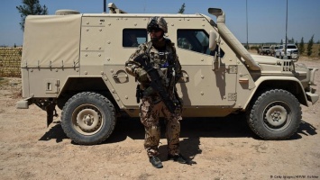 НАТО выделит миллиард долларов на поддержку Афганистана