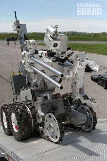 Полиция Далласа впервые использовала робота, который взорвал черного снайпера