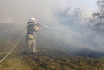 Вчера на Херсонщине пожарные тушили 4 пожара