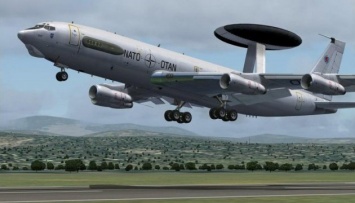 НАТО предоставит самолеты-разведчики для борьбы с ИГИЛ