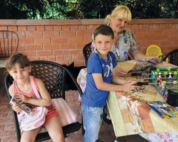Маргарита Суханкина с приемными детьми отправится в Крым