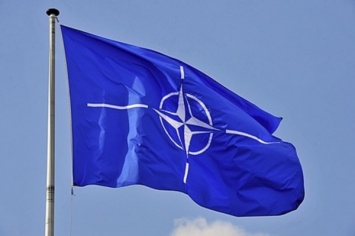 НАТО выпустила итоговую декларацию в которой призывает Россию к диалогу