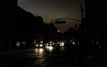 В Крыму более 3,5 тыс. человек остались без света