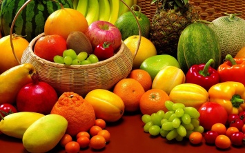 Ученые определили, сколько порций фруктов и овощей нужно для счастья