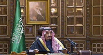 Небывалая щедрость: новый король Саудовской Аравии раздаст более $30 миллиардов народу!