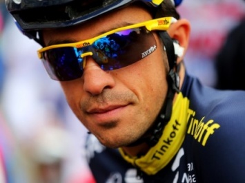 Фаворит "Тур де Франс" А.Контадор выбыл из гонки