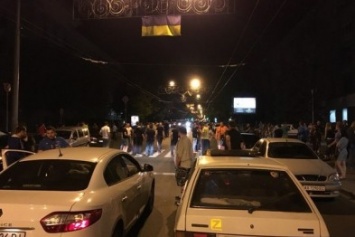 Смертельная авария с участием патрульных: харьковчане блокировали улицу Сумскую
