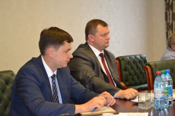 Депутат Новоодесского райсовета пожаловался прокурору области на то, что расследование по делу в отношении главы РГА умышленно затягивается